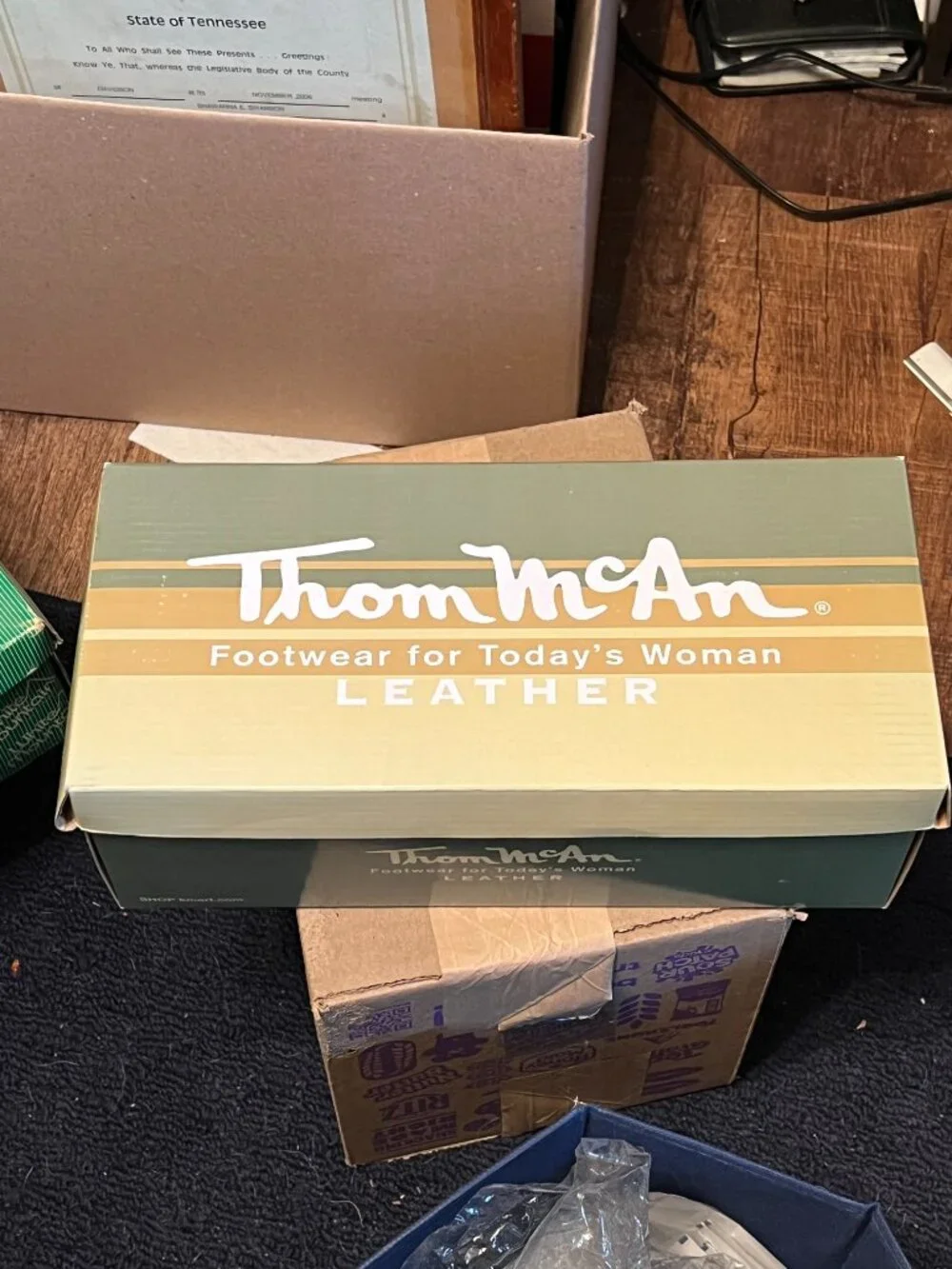 Thom McAn Women's Leather Moccasin - Size 8W - NWOT WITH BOX!